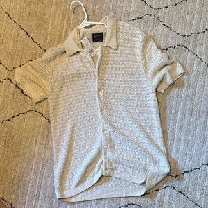 Abercrombie & Fitch Textured Beige Button Down Shirt
